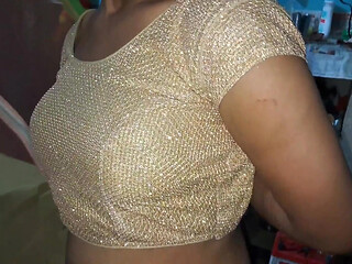 Indian Golden Blouse Bhabhi Get Naked for Blowjob Sucking Big Dick Till Cum in Her Mouth