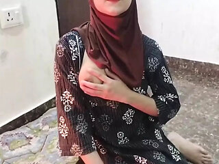 Indian college girl ko lalach de kar jabar dasti pakad ke pel diya