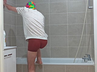 I'm cleaning my bathtub (episode 1)