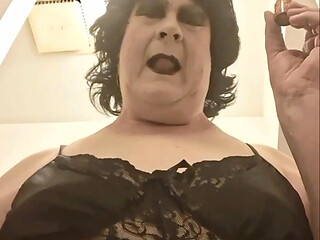 Sluttin around