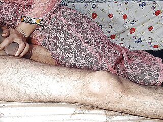 Desi Pakistani Bhabhi Pussy Fucked with Hardsex in Doggystyle