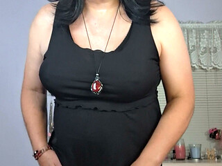 Going out in shiny black pantyhose!