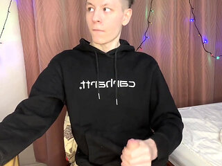 Twink Prostate Tingles During Intense Solo Hand Pump