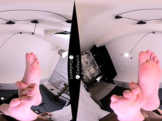 Horny amateur girls with a foot fetish play along