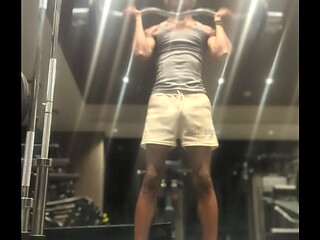 Watch TheTitusBull workout.