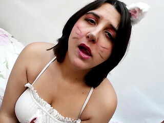 Kitty Kat Chew Bubblegum While You Finger Her - Bunny Looner