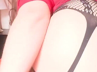 Valery Shows off in the Kitchen for Her Stepson, Crawls to the Room, Fucks and Swallows Cum