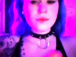 Cute Teen Blowjob Cumshot