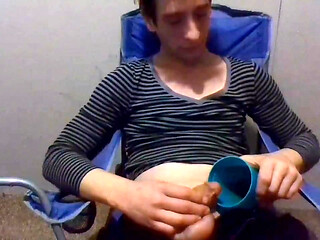 Urinating Fetish Fanclub Video of the Month Bonus Video September 2020
