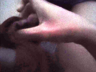 I am doing masturbation while seeing my hot Mausi.