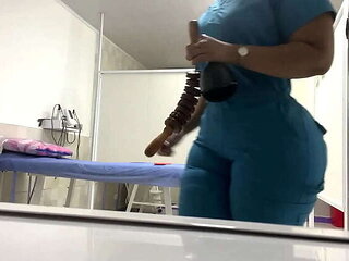 Gorgeous nurse's curvaceous backside caught on tape (Latin BBW)