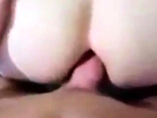 Amateur Bareback White Bubble Ass on Cam