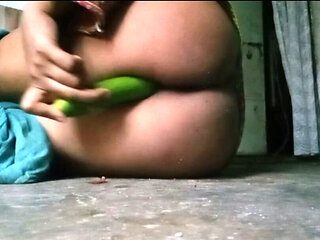 hot bhabi Taking Cucumber and having fun wirh boobs
