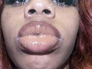 Biiggjuiccyfruit aka biiggjuiccyfruit OnlyFans - Goddess