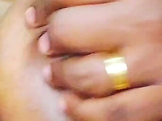Indian Cheating Wife Kavita Has Romance in Kitchen