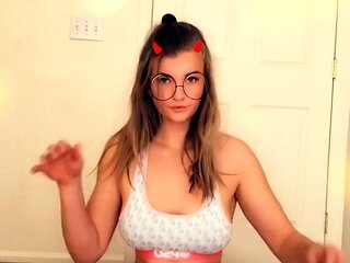 Amateur teen porsha solo action