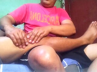 Mature gay massage with happy ending featuring Talahib23