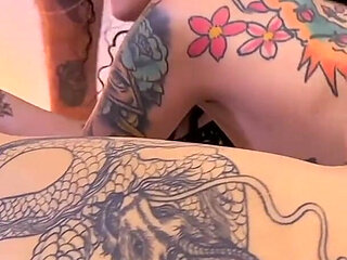 Kitzia and Raven Threesome Alternative Angles