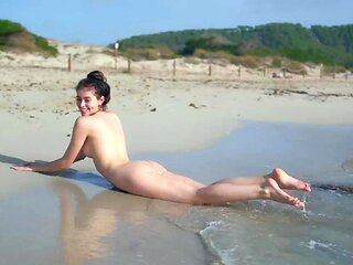 Amateur French Teen Outdoor softcore