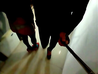 My girlfriend and I dressed up in women'_s clothing.