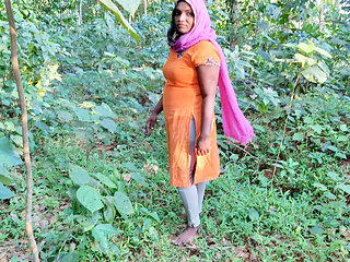 Desi wife Fucking In Out Side With Young Boy Friend & Mood Sex