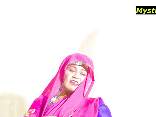 Indian Bujpuri Bhabhi Sexy dance and Hardcore Sex with Devar! Bhabhi Sex