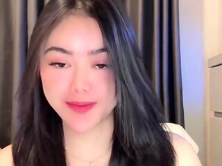 Live Indonesian Girls Who Make You Flirt