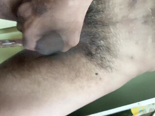 Big hairy in my panis