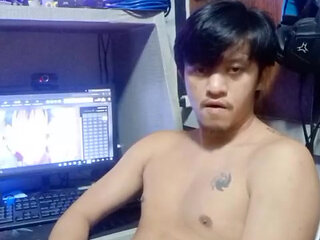 Asia Twink Get His Own Cum