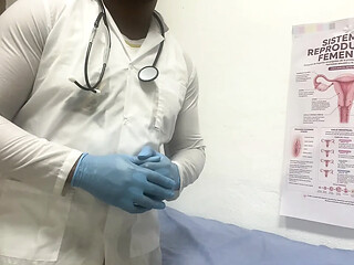 Doctor's secret rendezvous with patient's tight pussy