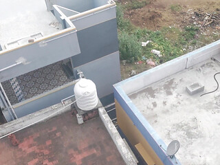 Aaj Chht Pe Gaye Dekhe Aunti Ka Beti Chhat Pe Kapra Fela Rari thi ham use dekha to pani nikal gaya  mera