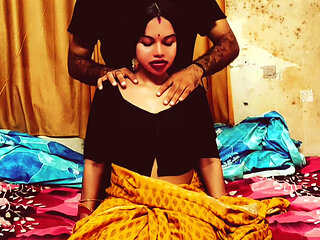 Hot Indian Bhabhi in saree fucked pussy by Devar during massage