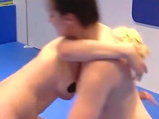 Ivy Rain vs Rosie sexfight rematch