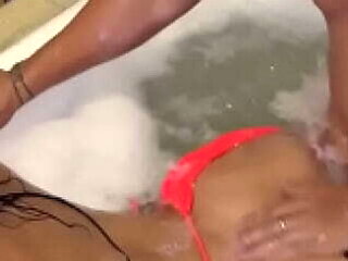 Hot Latina Evaa Gets Filled With Cum In Jacuzzi - Amateur Sex With Mike