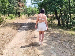 Slave Tih Is Punished to Show His Naked Pussy on the Highway