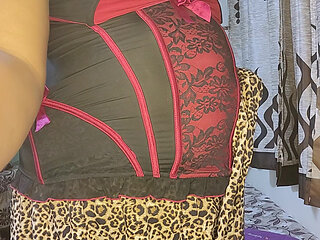 I Am the Queen Bow to Me