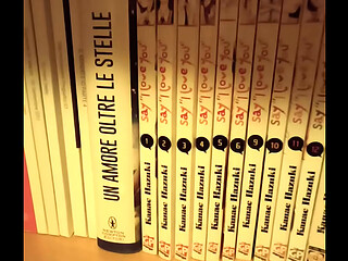 Libreria camera matrimoniale di un uomo che non vuol coniugarsi