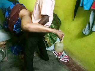 Indian Saree salesman having some good sex with customer
