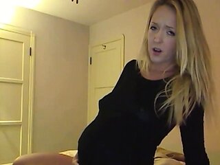 Webcam milf with breast milk live hardcore masturbate