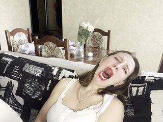 Yawning Fit Uvulia Show