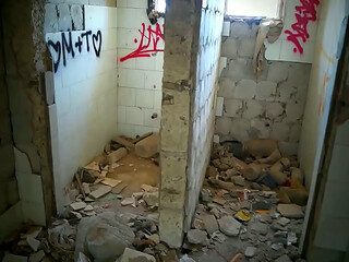 Fuori programma: l'_esplorazione urbana si ferma nell'_ultima stanza
