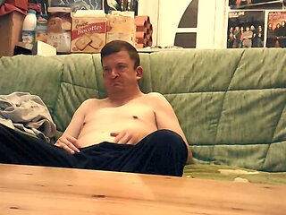Solo fun with one ball from Monotesticule14