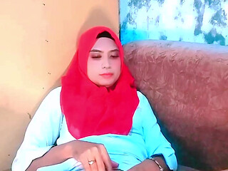 Indonesian Hijab Shemale Anal training