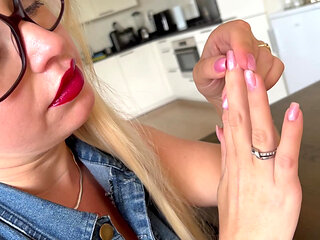 Long Nails Tapping Fetish Asmr