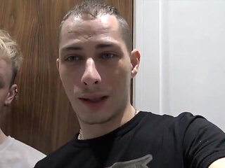 2798 Amzazing Sextape Made by Me with Itsmickeytaylor and Jamie