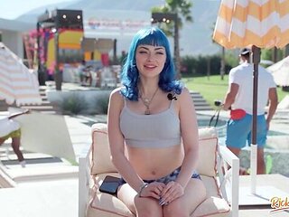 Libidinous Jewelz Blu at big tits dirt