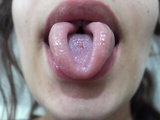 My Indian Stepsister Show Me Inside Her Mouth Her Tongue and Teeth