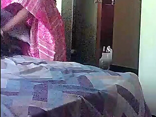 Cheating Desi Aunty in Pink Saree Fucking with Her Neighbour Stepfather