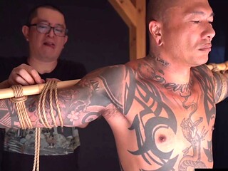 Shibari Master Vs Muscular Asian Hunk