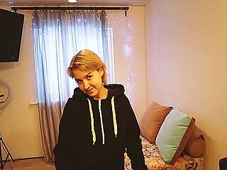 Grabfuck - Hairdresser At Home. Paid With Sperm